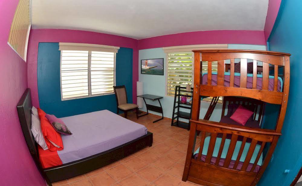 Bed and Breakfast Wssm Surf House Агуадилья Экстерьер фото